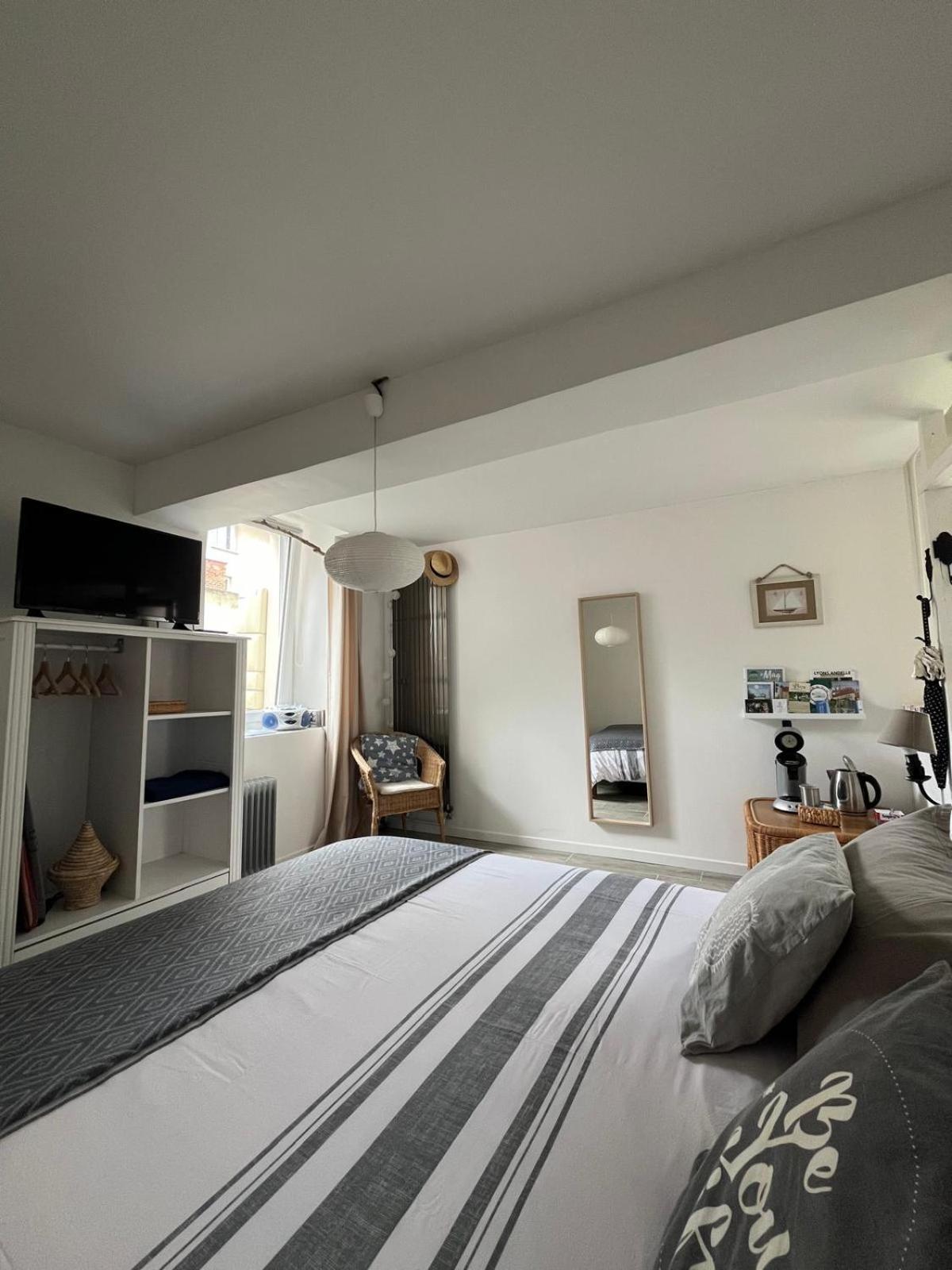 La Petite Maison Gasny Ngoại thất bức ảnh
