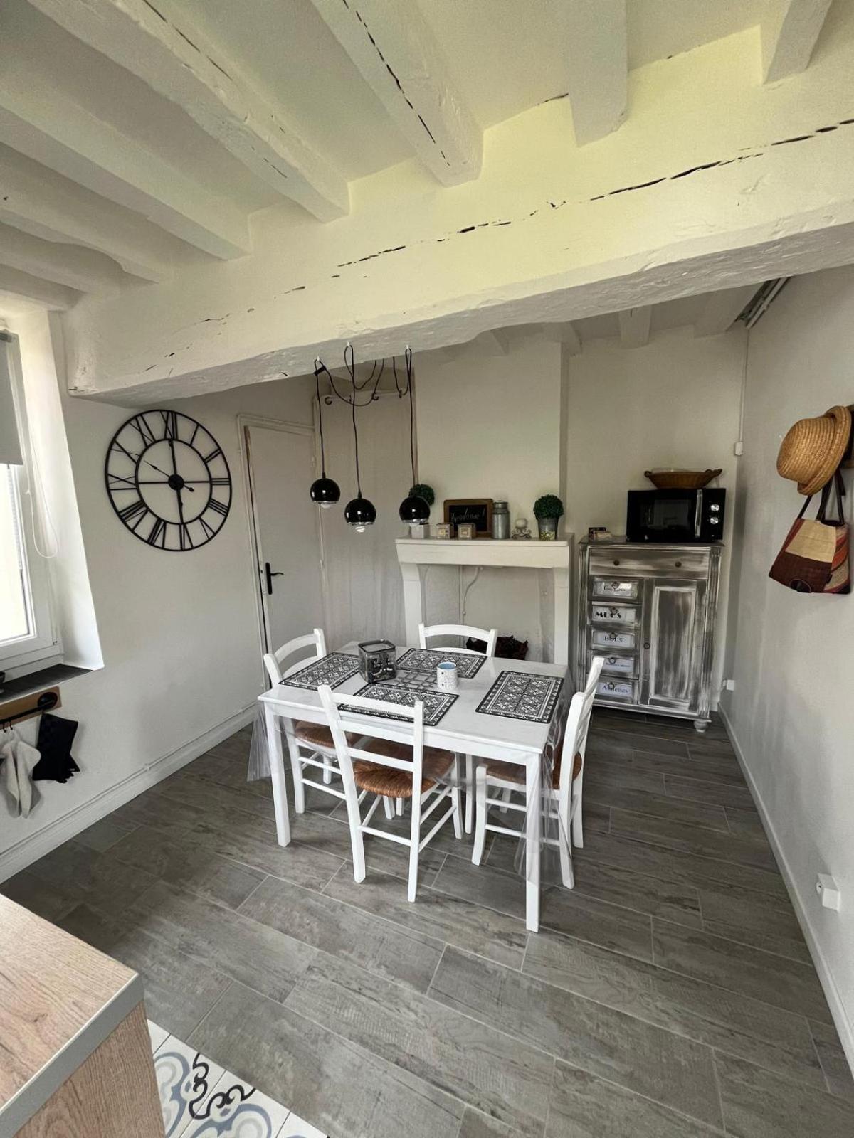 La Petite Maison Gasny Ngoại thất bức ảnh